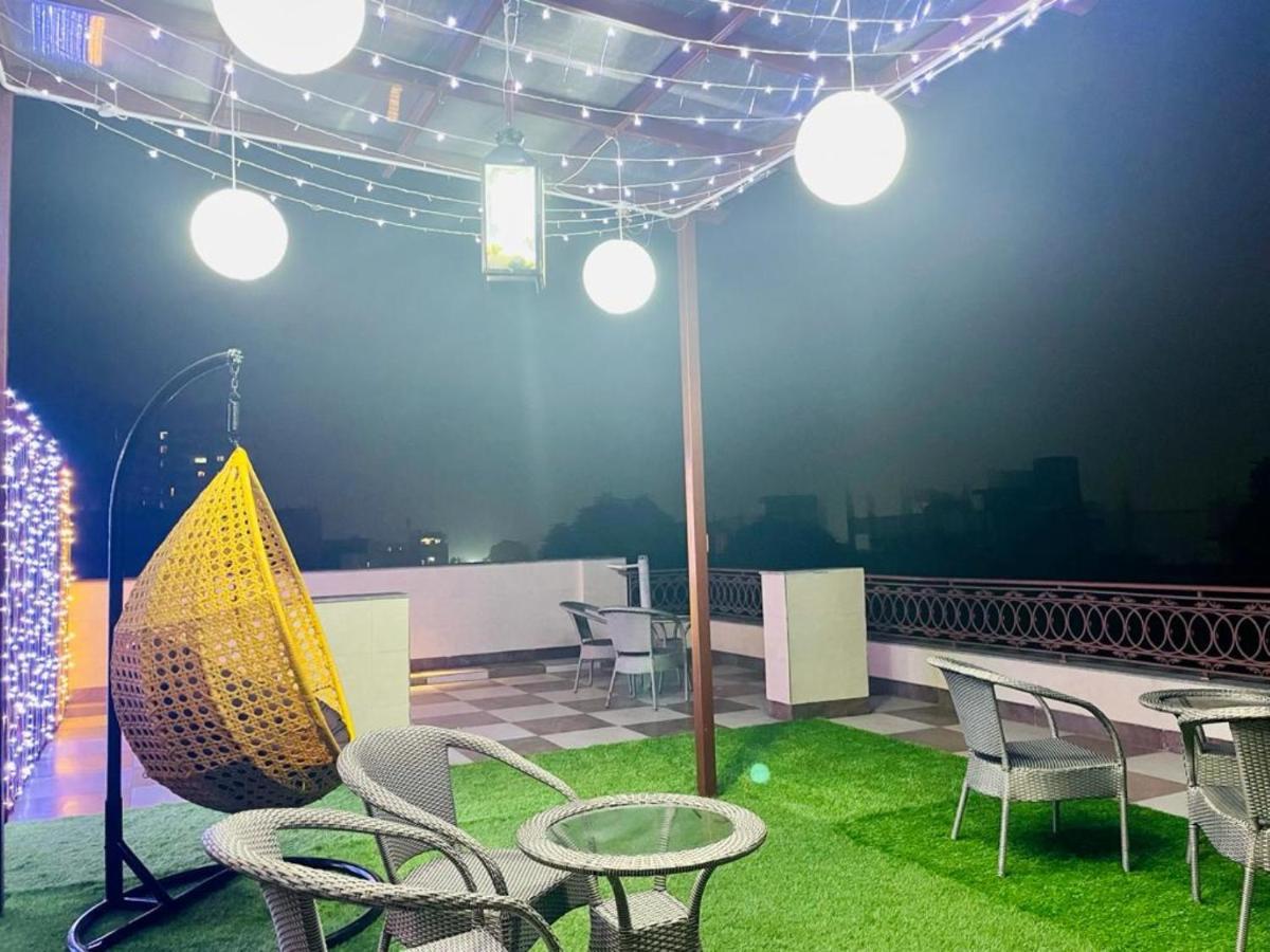 Bluo Studio2 Golf Course Road - Gym, Terrace Garden Gurgaon Exterior foto