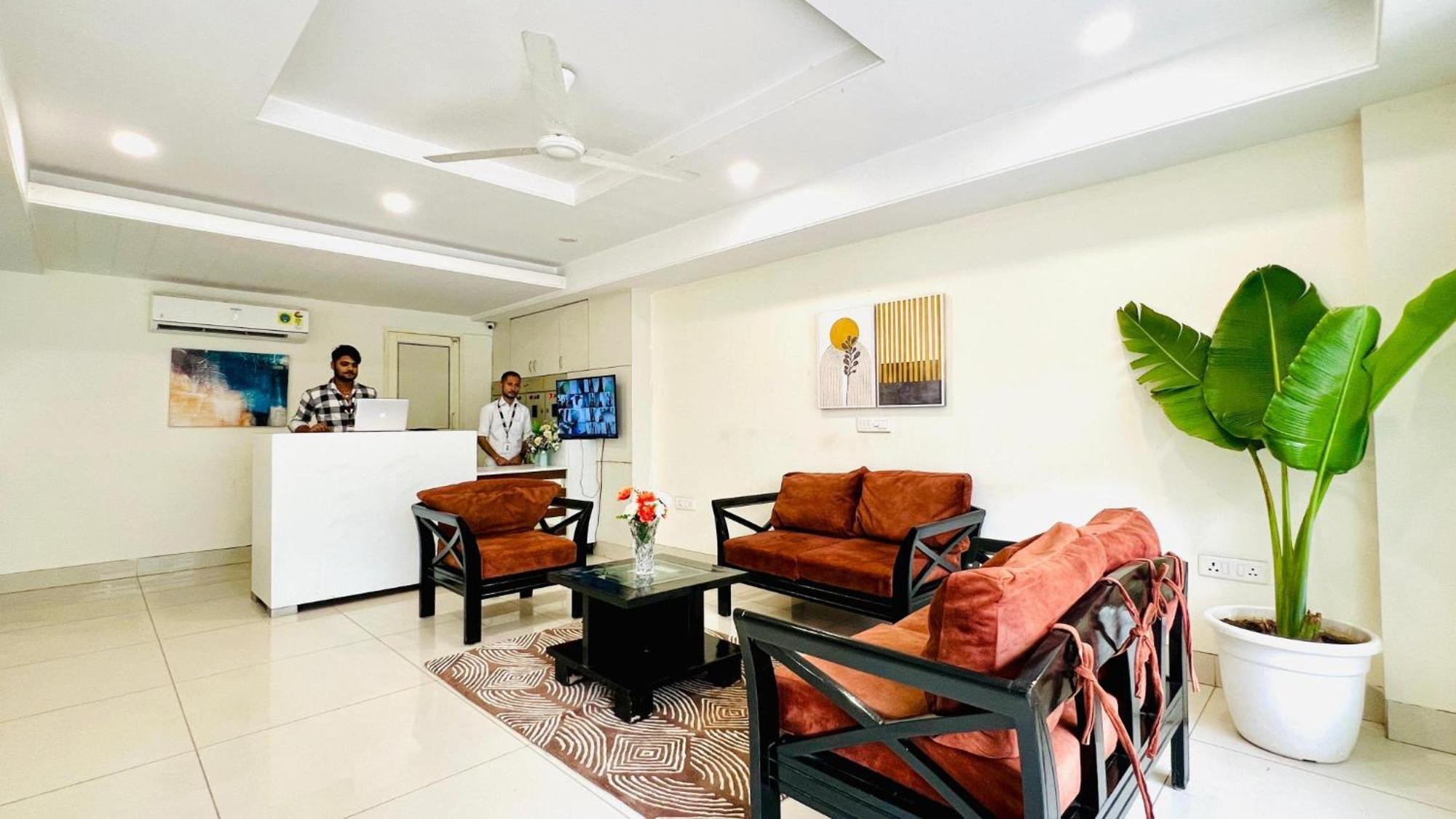 Bluo Studio2 Golf Course Road - Gym, Terrace Garden Gurgaon Exterior foto